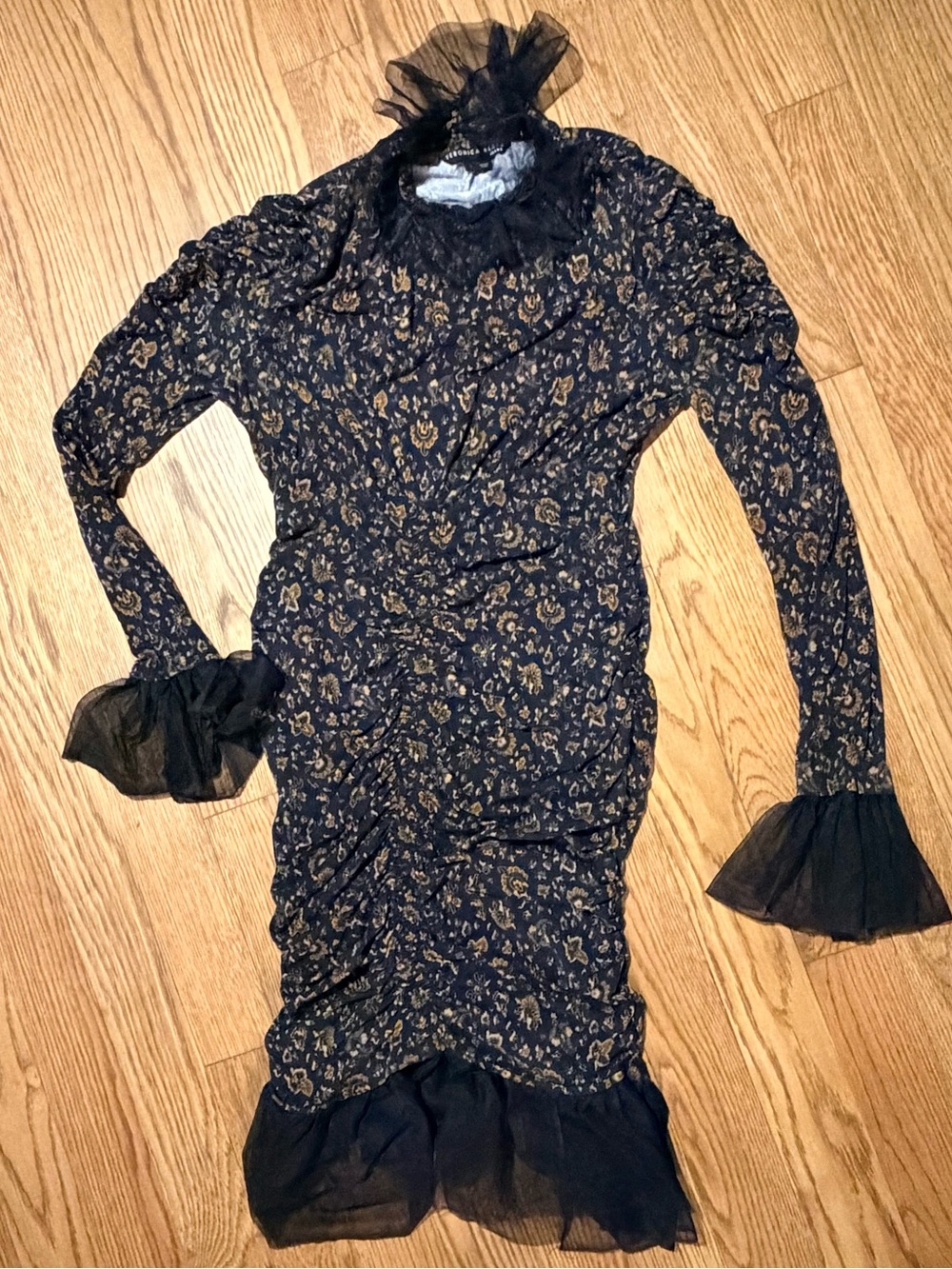 Veronica Beard Black and Gold Floral Lace Midi Dress - Picture 6 of 13